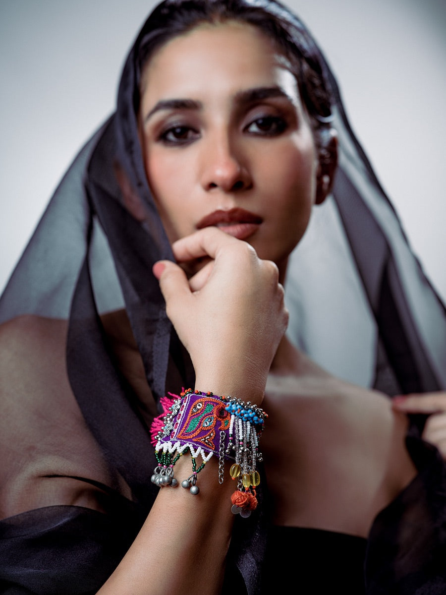 Ja Ja Ave!! Handcrafted traditional embroidered bracelet/choker