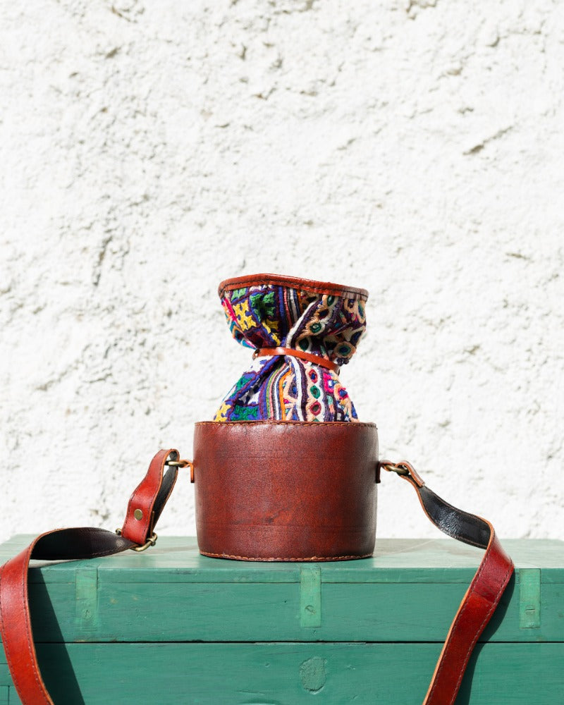 Gamthi Potli handcrafted leather bag (round)