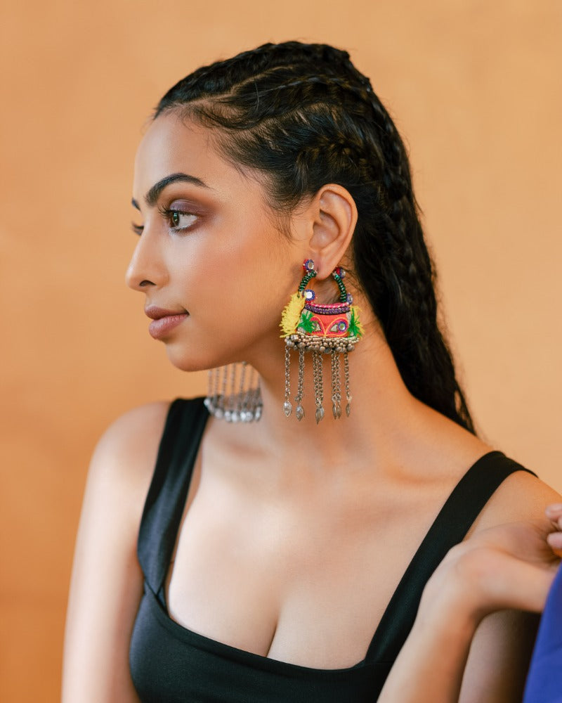 Aapne Ketla!! Handmade hoop earrings