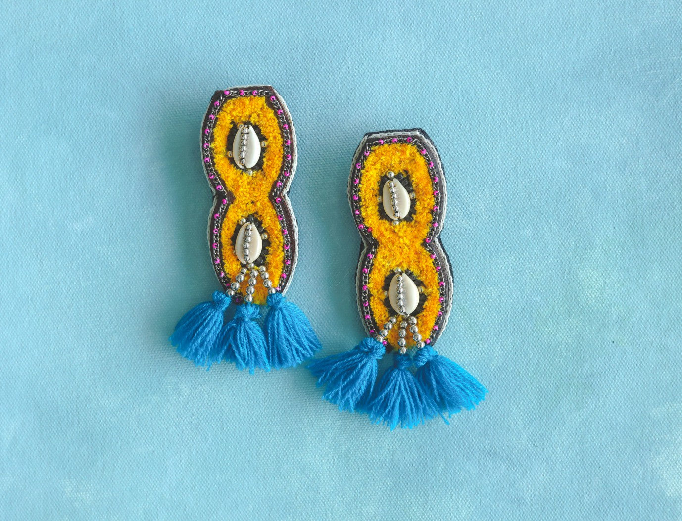 Vahli!! Handmade traditional earrings