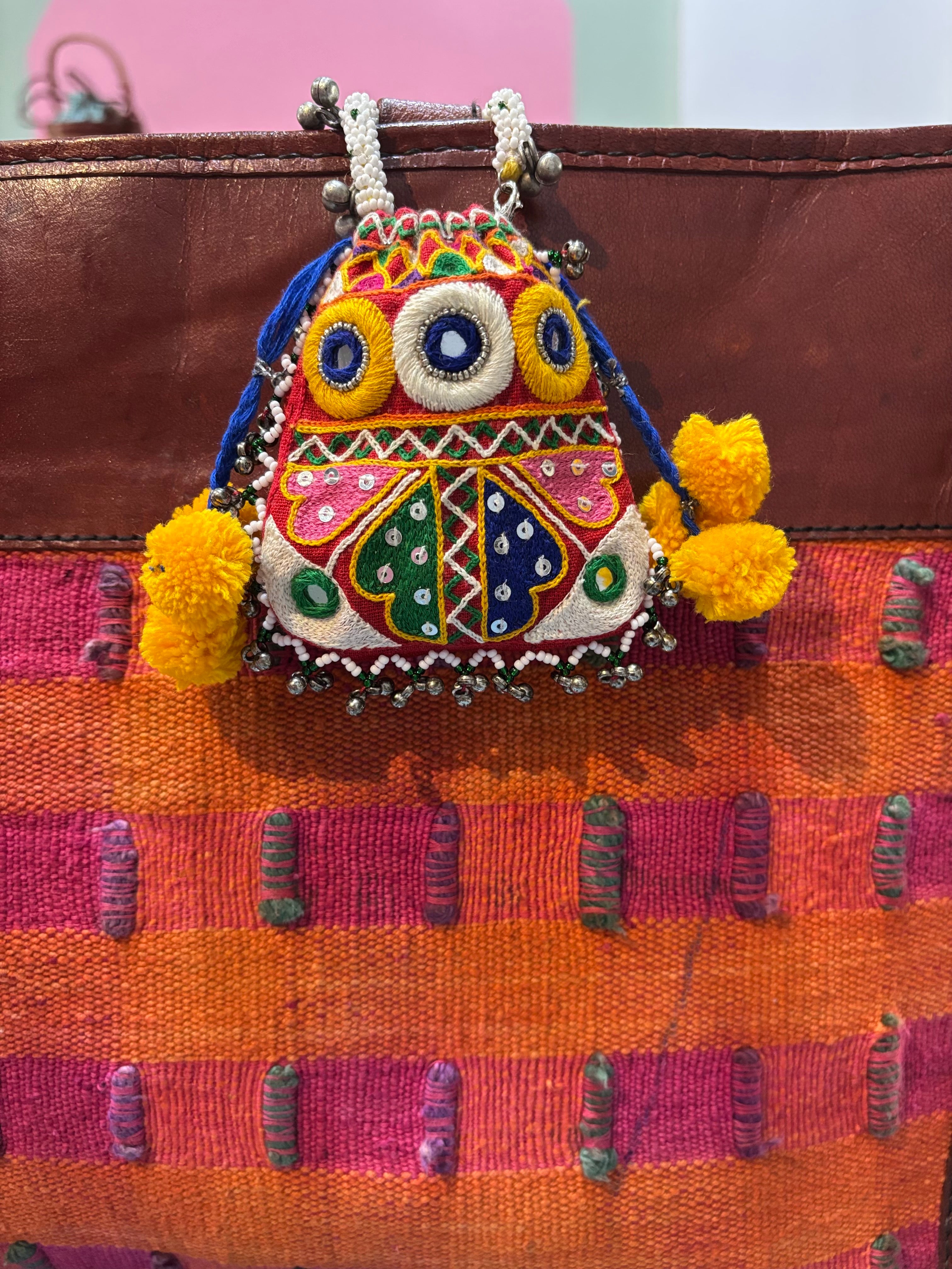 Handcrafted traditional embroidery Coin & Airpod purse