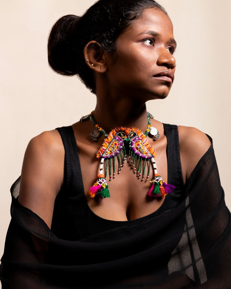 Vaydo! Handmade traditional choker