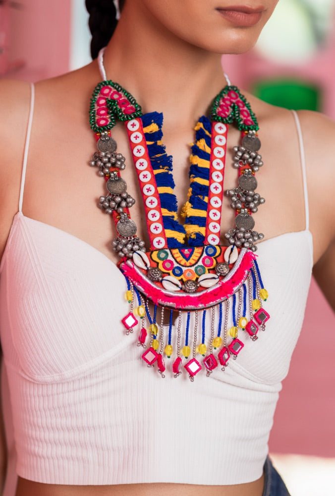 Lekker!! Handcrafted embroidered traditional neckpiece
