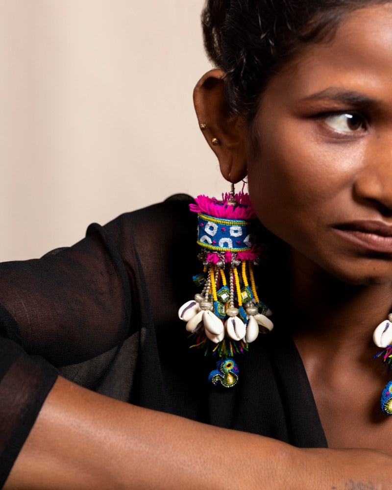 Barabar Che! Handmade traditional earrings