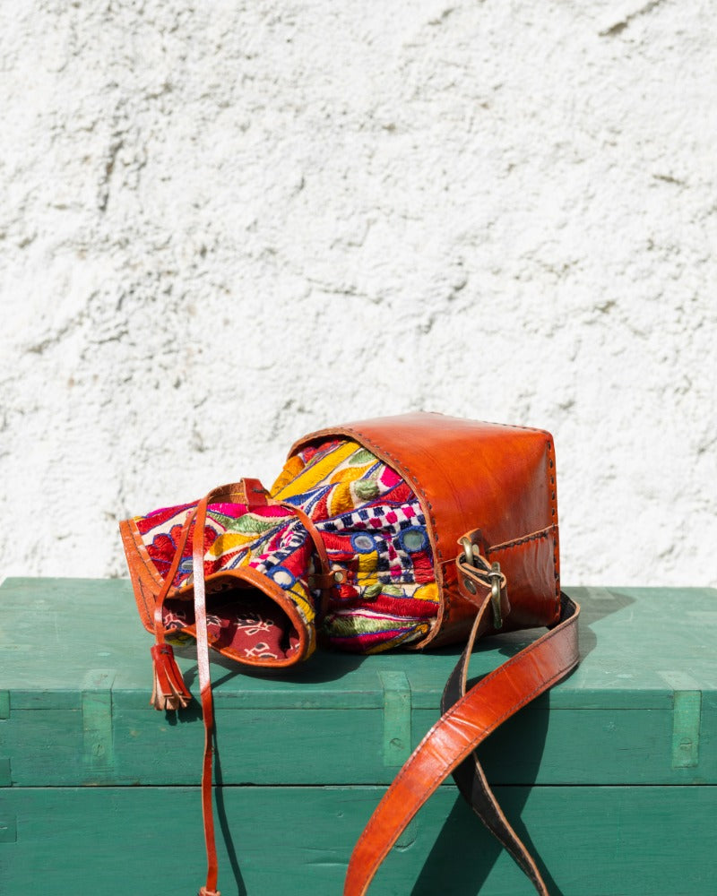 Gamthi potli handcrafted leather bag (square)