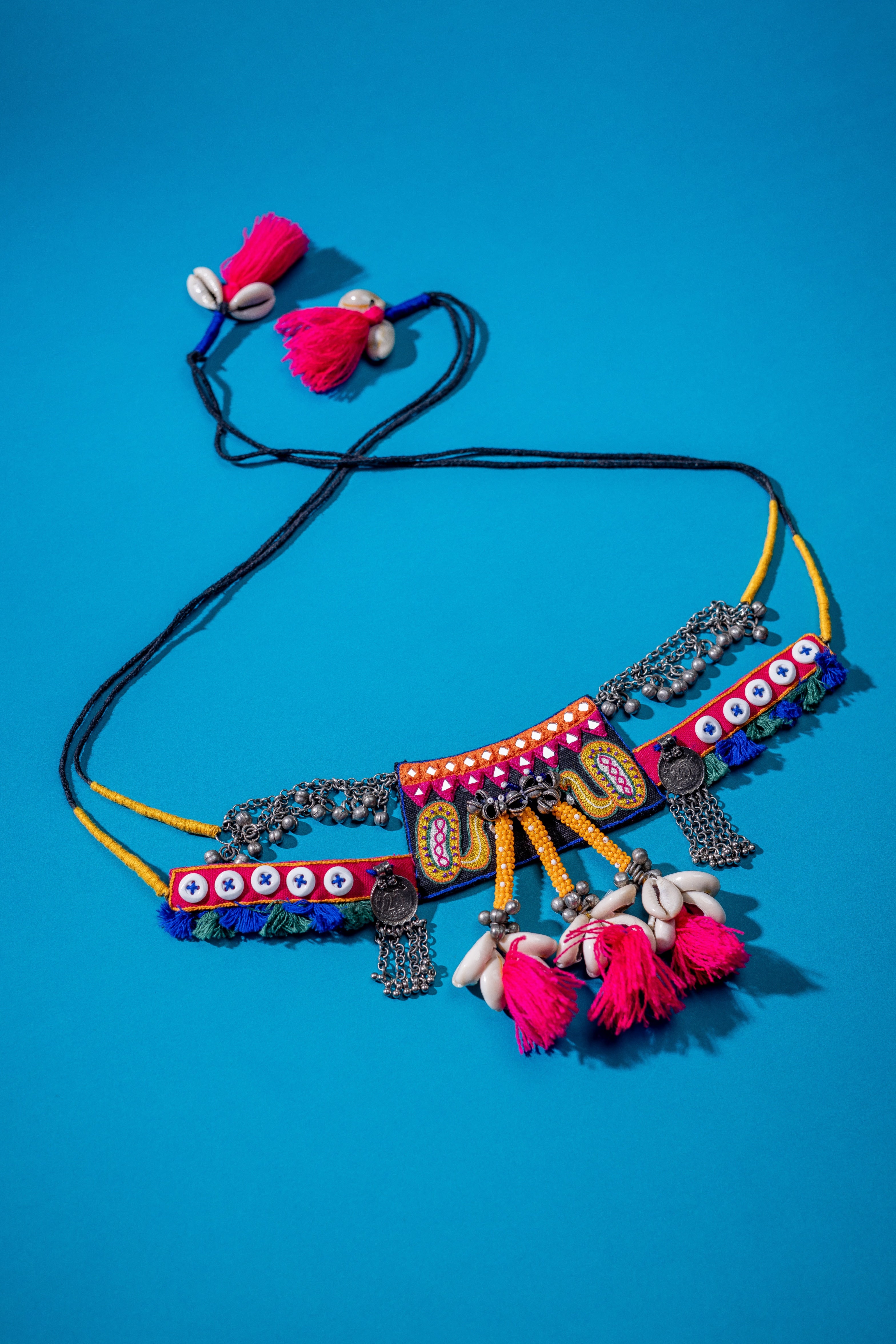 Passie!! Handcrafted traditional neckpiece