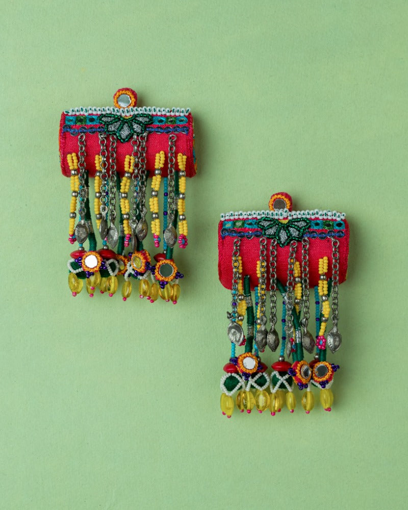 Baghha! Handmade traditional earrings