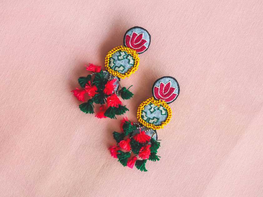 Bakudi! Handmade traditional earrings