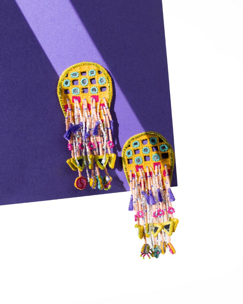 Dai! Handmade festive earrings