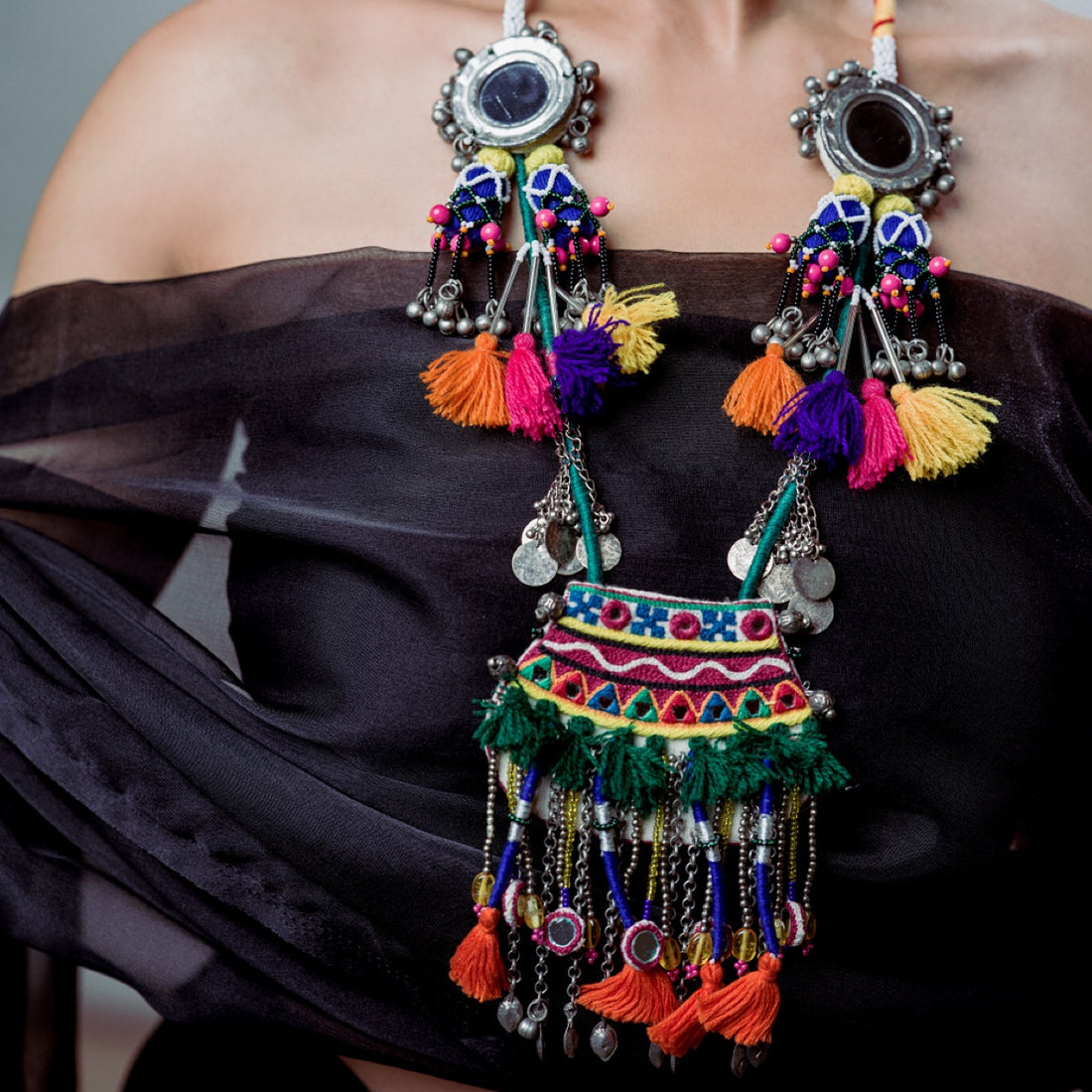 Favta Hai!! Traditional neckpiece with mirror tassels!!