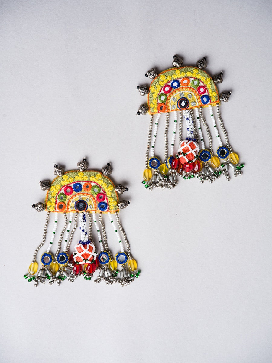 Hoi Vari!! Handcrafted traditional embroidery kutchi earrings