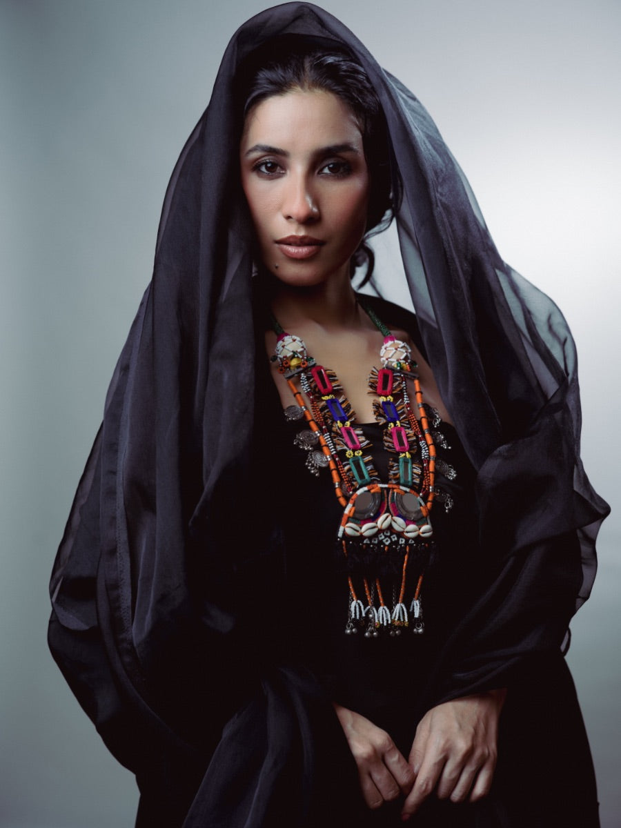 Dodh Dahyo!! Handcrafted traditional embroidery mirror neckpiece