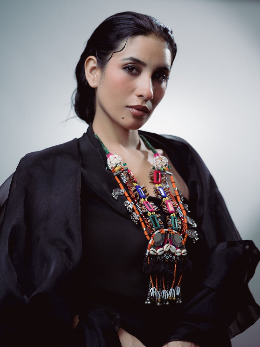 Dodh Dahyo!! Handcrafted traditional embroidery mirror neckpiece