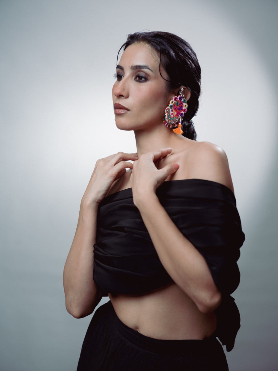 Magajmari! Handcrafted traditional peacock earcuffs