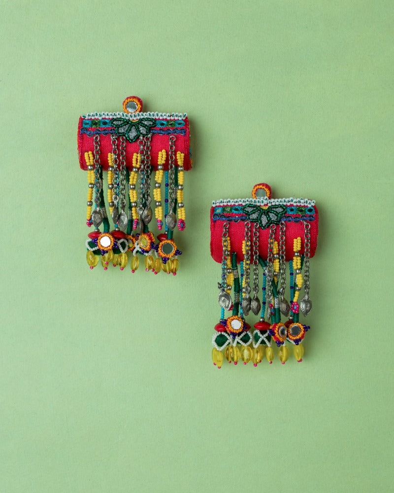 Baghha! Handmade traditional earrings