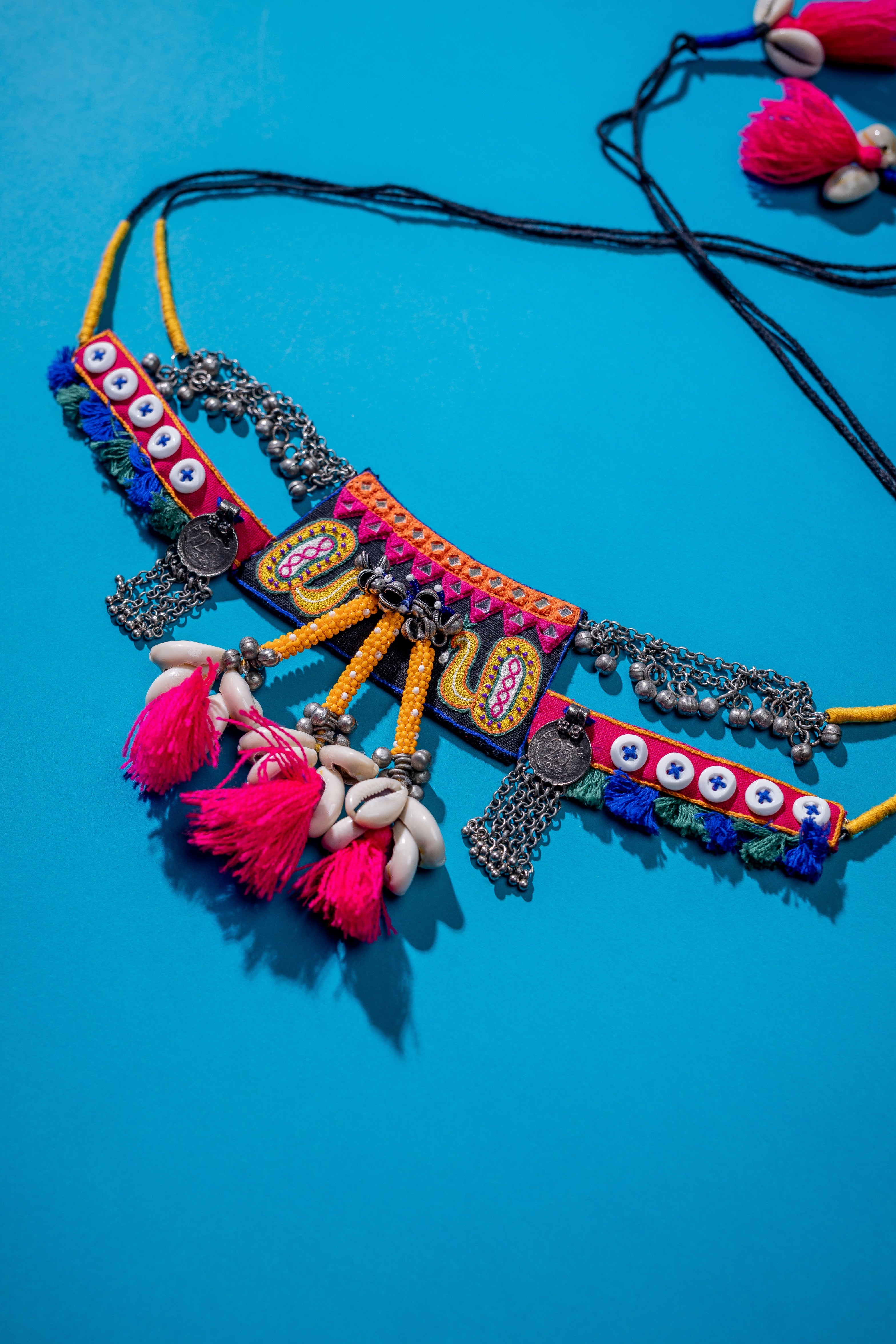 Passie!! Handcrafted traditional neckpiece