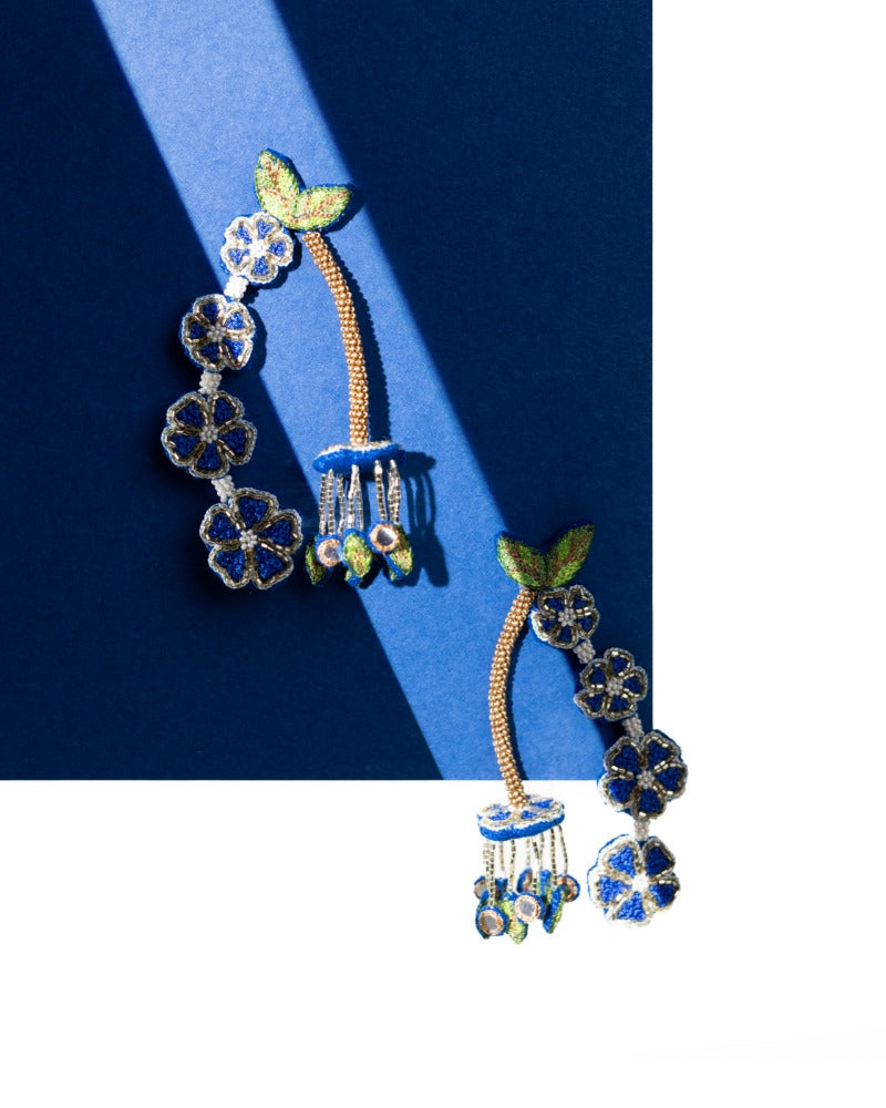 Forza! Handmade floral earrings