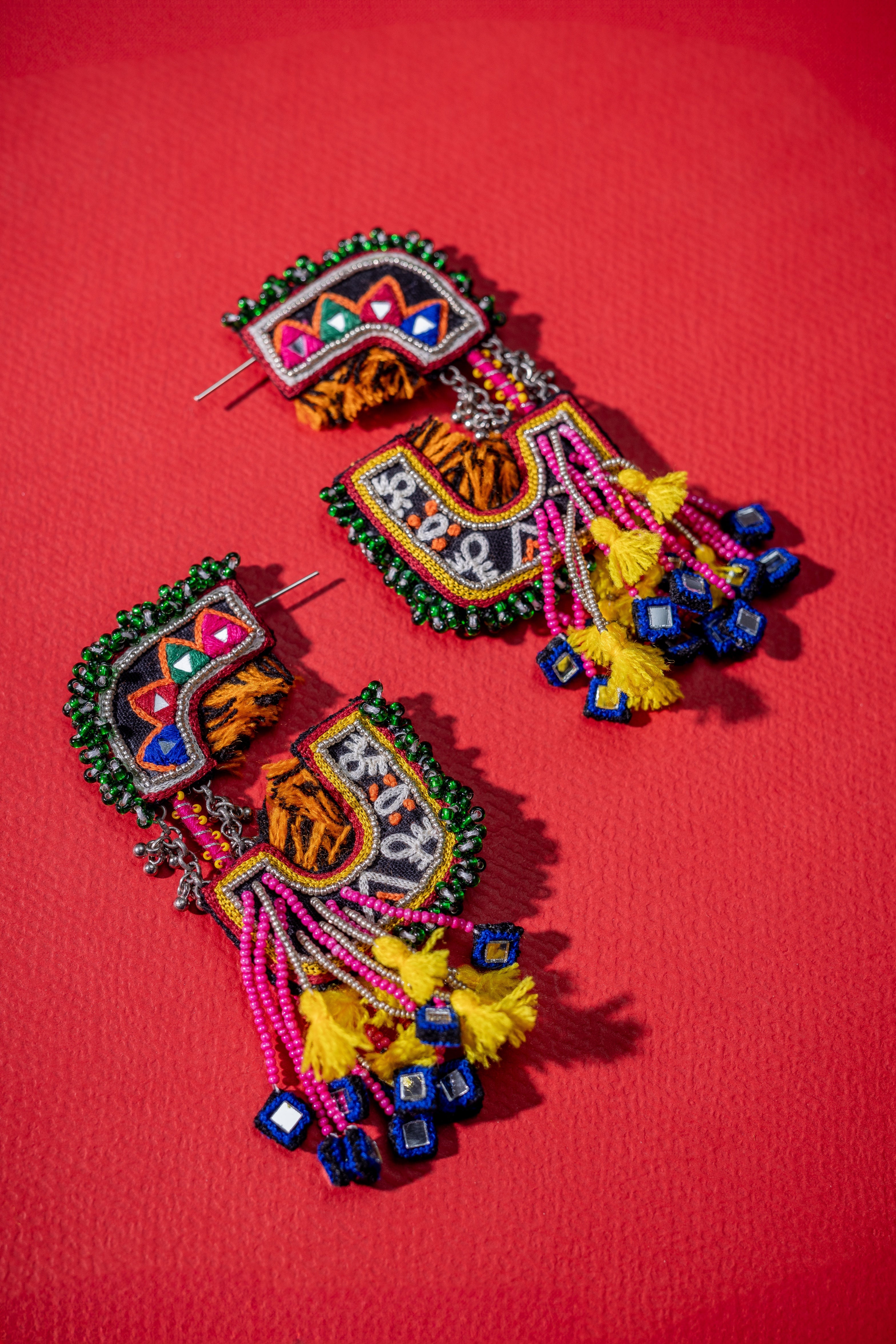 Geluk!! Handcrafted traditional hoop earrings