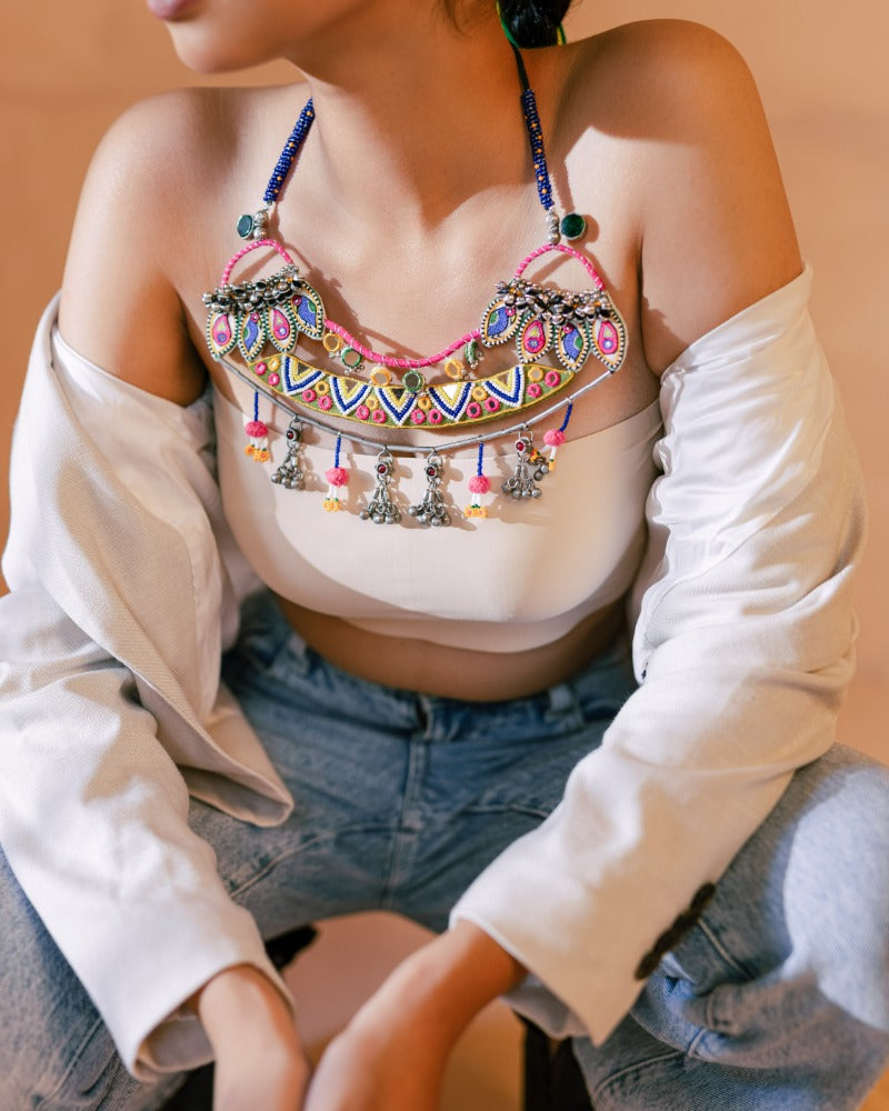 Para Pari! Handmade traditional choker