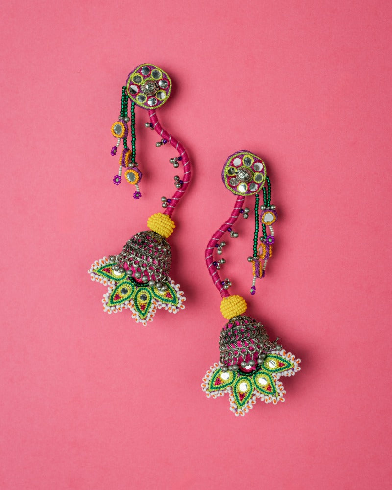Haaiissh! Handmade traditional floral earrings